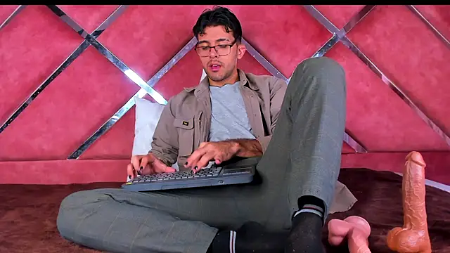 Snapshot of RodrigoColby2 chatting on 07-02-26, 03:07 RodrigoColby2 online show from 07-02-26, 03:07