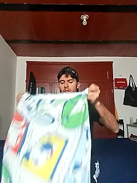RodrigoColby2 online show from 04-12-26, 03:48