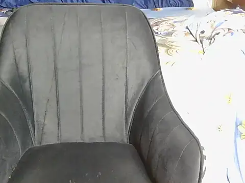 Snapshot of miss_-queen chatting on 07-09-26, 05:19 miss -queen online show from 07-09-26, 05:19