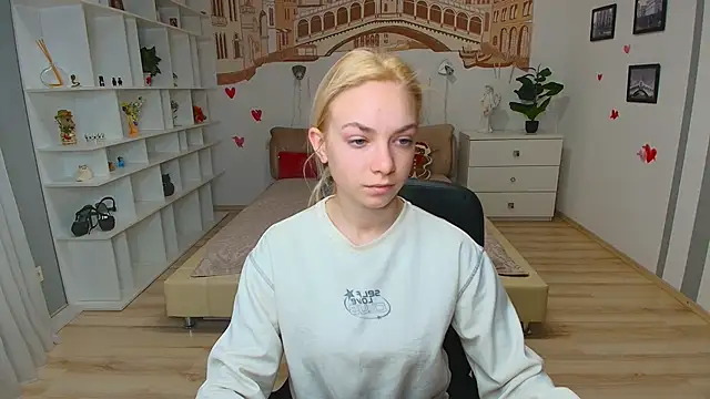 Snapshot of SonnySofia chatting on 04-14-26, 05:56 SonnySofia online show from 04-14-26, 05:56
