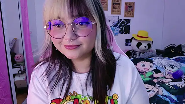 Snapshot of ZoeyDoll_ chatting on 04-20-26, 03:09 ZoeyDoll online show from 04-20-26, 03:09