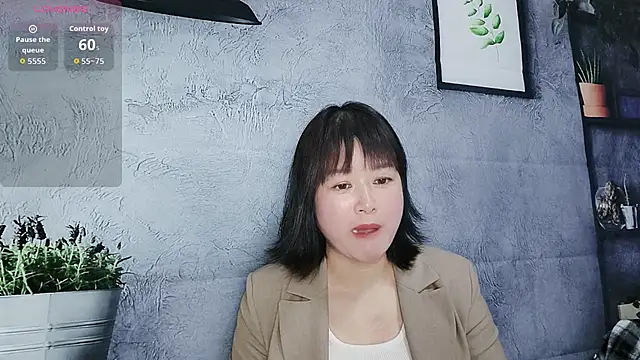 HH-Ying7 online show from 05-03-26, 12:09