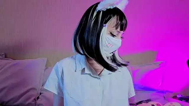 LunaNyanmi online show from 07-06-26, 02:35