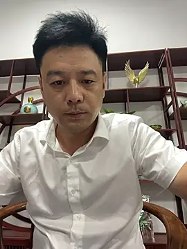 Snapshot of MM-VV888 chatting on 05-20-26, 10:01 MM-VV888 online show from 05-20-26, 10:01