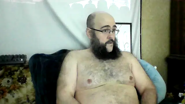 Snapshot of BriTheTopBear chatting on 05-27-26, 01:15 BriTheTopBear online show from 05-27-26, 01:15