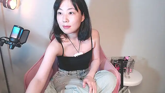 Miachan 01 online show from 07-24-26, 05:36