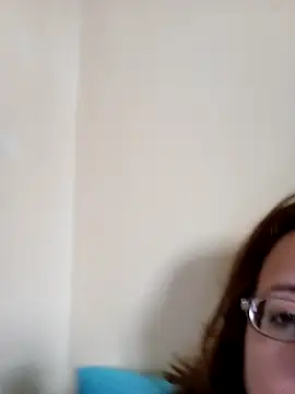 Snapshot of Nisrin_ay chatting on 05-21-26, 08:01 Nisrin ay online show from 05-21-26, 08:01