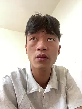 Snapshot of NV-1 chatting on 04-06-26, 11:33 NV-1 online show from 04-06-26, 11:33