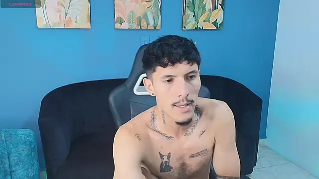 ALEXXXTREM69 online show from 04-09-26, 12:11