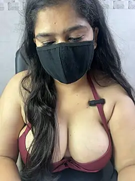 sarasofiaa  online show from 07-08-26, 07:14