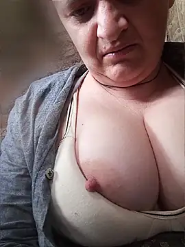 AnabelBexley online show from 04-14-26, 06:07
