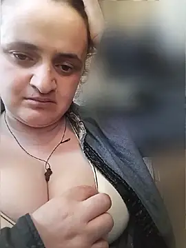 AnabelBexley online show from 04-15-26, 08:53