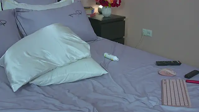 Kaya Bliss online show from 06-26-26, 06:03