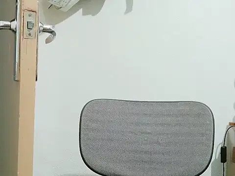 MojaditPussy online show from 07-15-26, 05:03