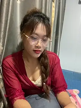 Zoe X1 online show from 04-16-26, 07:53