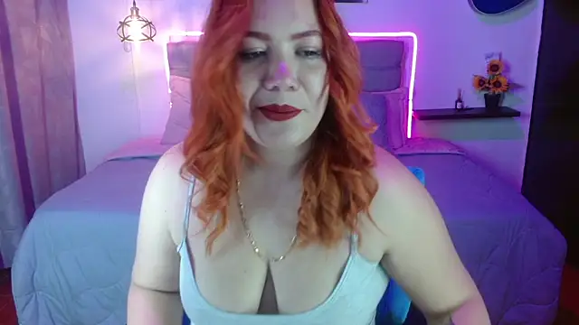 Snapshot of Srta_saraa chatting on 05-08-26, 02:59 Srta saraa online show from 05-08-26, 02:59