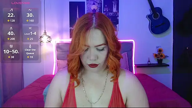 Snapshot of Srta_saraa chatting on 06-12-26, 03:15 Srta saraa online show from 06-12-26, 03:15