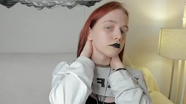 Snapshot of Irtanal chatting on 04-08-26, 02:29 Irtanal online show from 04-08-26, 02:29