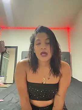 Emily Gaez online show from 04-07-26, 08:21