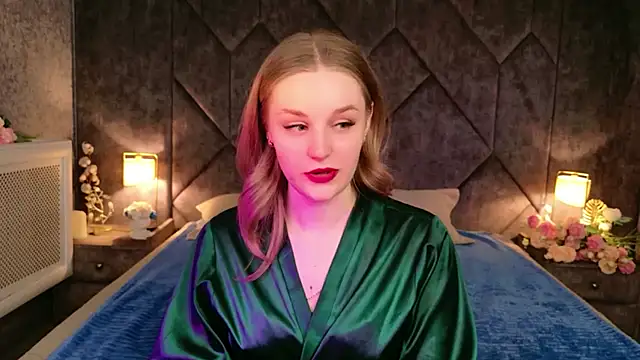 Molly Voses online show from 05-27-26, 09:00