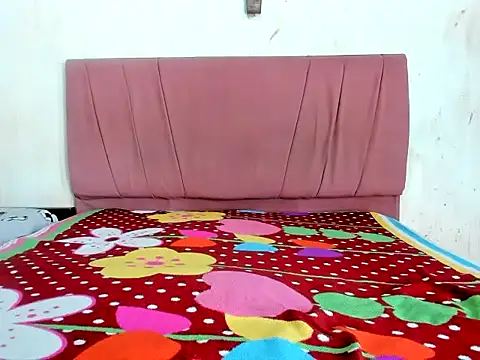 Junior bebe online show from 04-09-26, 02:12