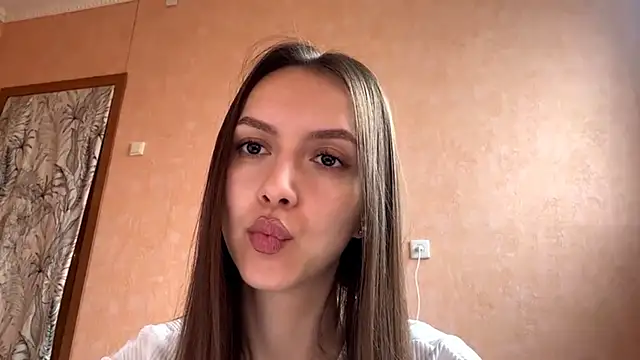 BrandyNorthcott online show from 04-17-26, 02:47