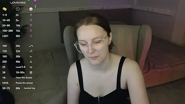 Snapshot of JessieWayy chatting on 05-26-26, 01:15 JessieWayy online show from 05-26-26, 01:15