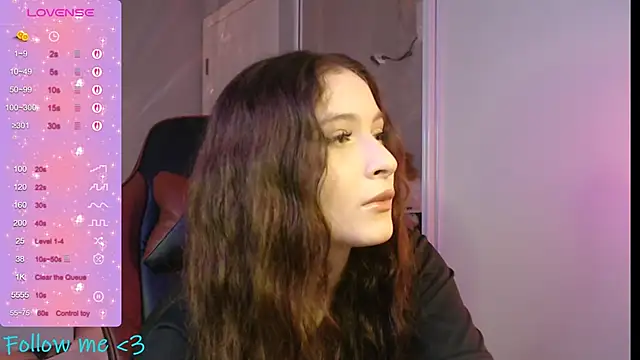 solitudebby online show from 04-13-26, 07:07