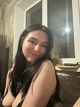 Kisy Denis online show from 04-18-26, 01:41