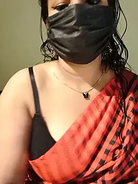 Snapshot of Hot_Alicee chatting on 06-22-26, 08:44 Hot Alicee online show from 06-22-26, 08:44