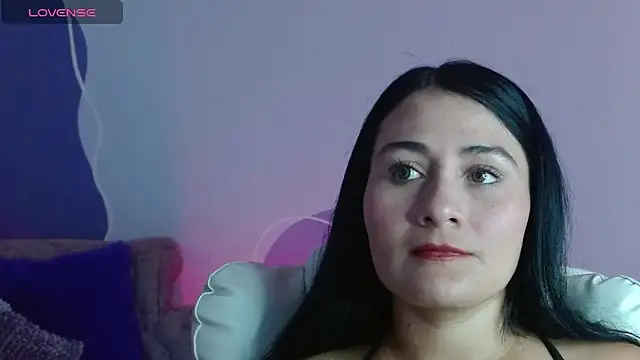 emilylondon 22 online show from 04-08-26, 01:23