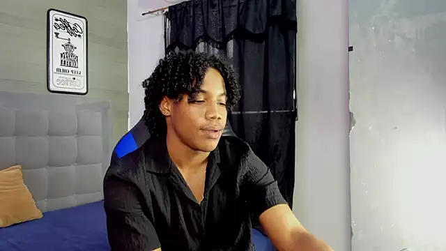 Snapshot of axel_silva4 chatting on 04-18-26, 07:51 axel silva4 online show from 04-18-26, 07:51