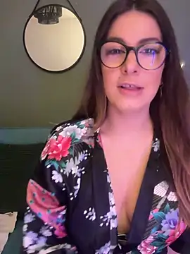 Snapshot of Miarose_gabani chatting on 04-23-26, 07:37 Miarose gabani online show from 04-23-26, 07:37