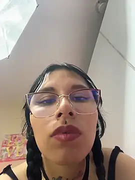 Monserratbdsm1 online show from 04-10-26, 05:20