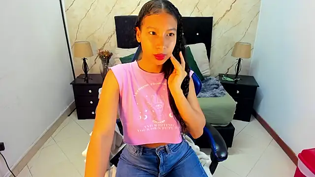 hasley cute online show from 05-21-26, 10:07