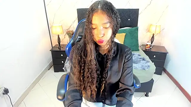 hasley cute online show from 05-25-26, 07:56