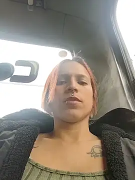Mia 0-4 online show from 05-19-26, 06:04
