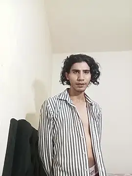 Snapshot of Alex_rose777 chatting on 04-09-26, 09:21 Alex rose777 online show from 04-09-26, 09:21