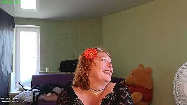 Snapshot of Fara_Flutte chatting on 07-26-26, 10:00 Fara Flutte online show from 07-26-26, 10:00