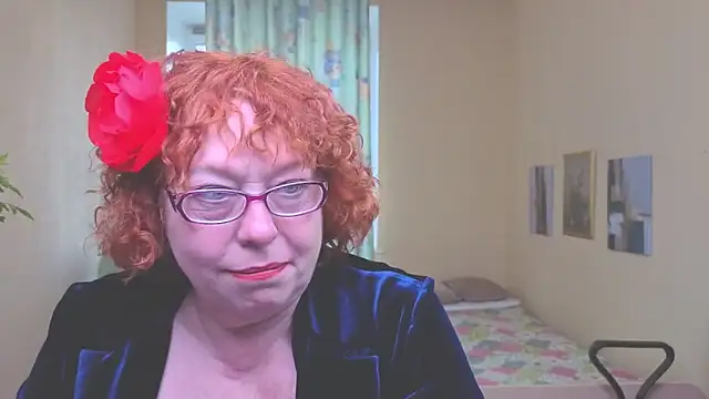 Snapshot of Fara_Flutte chatting on 04-28-26, 05:12 Fara Flutte online show from 04-28-26, 05:12
