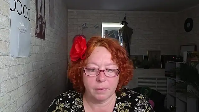 Snapshot of Fara_Flutte chatting on 06-03-26, 05:30 Fara Flutte online show from 06-03-26, 05:30