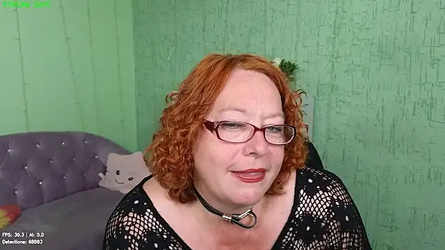 Snapshot of Fara_Flutte chatting on 07-23-26, 10:23 Fara Flutte online show from 07-23-26, 10:23