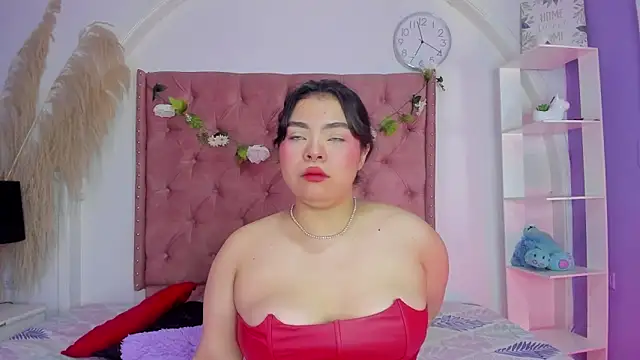 ROSELEI  online show from 05-04-26, 01:14
