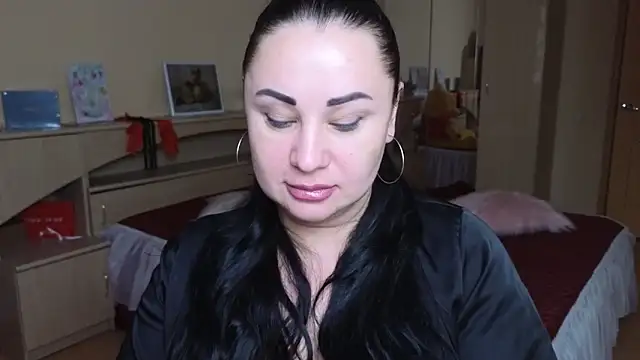 Mia Misteryy online show from 05-15-26, 05:05