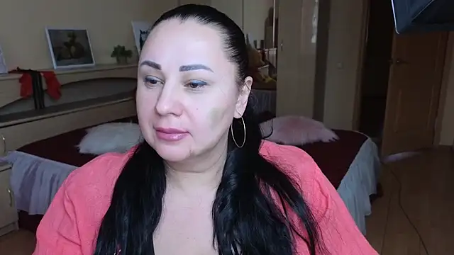 Mia Misteryy online show from 05-16-26, 05:06
