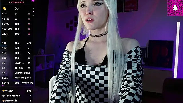 evianlui online show from 05-19-26, 05:09