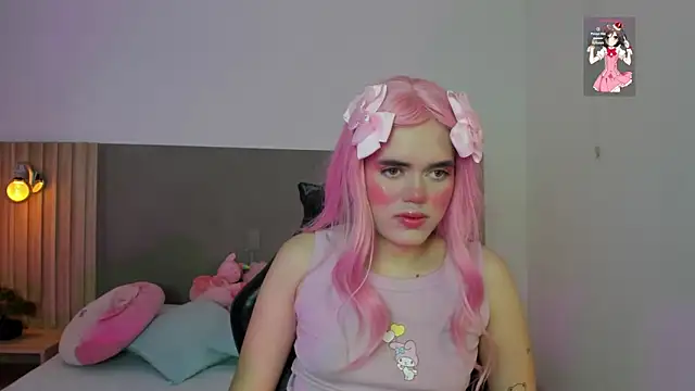 Snapshot of loly_berry chatting on 05-24-26, 02:33 loly berry online show from 05-24-26, 02:33