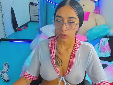 valery taylor 1 online show from 04-23-26, 05:58