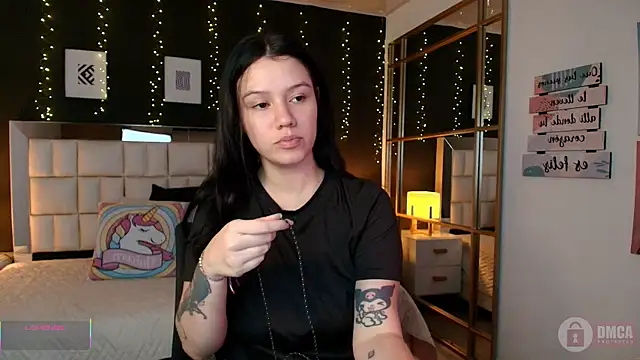 aria bloomer online show from 05-05-26, 12:08