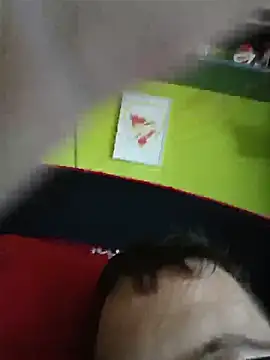Snapshot of zsolt1910 chatting on 05-28-26, 10:32 zsolt1910 online show from 05-28-26, 10:32